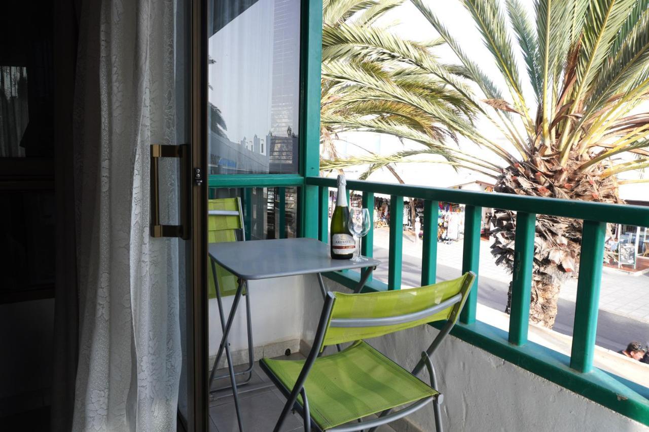 Apartamento Costa, cerca de la playa y comercios. Costa Teguise Exterior foto